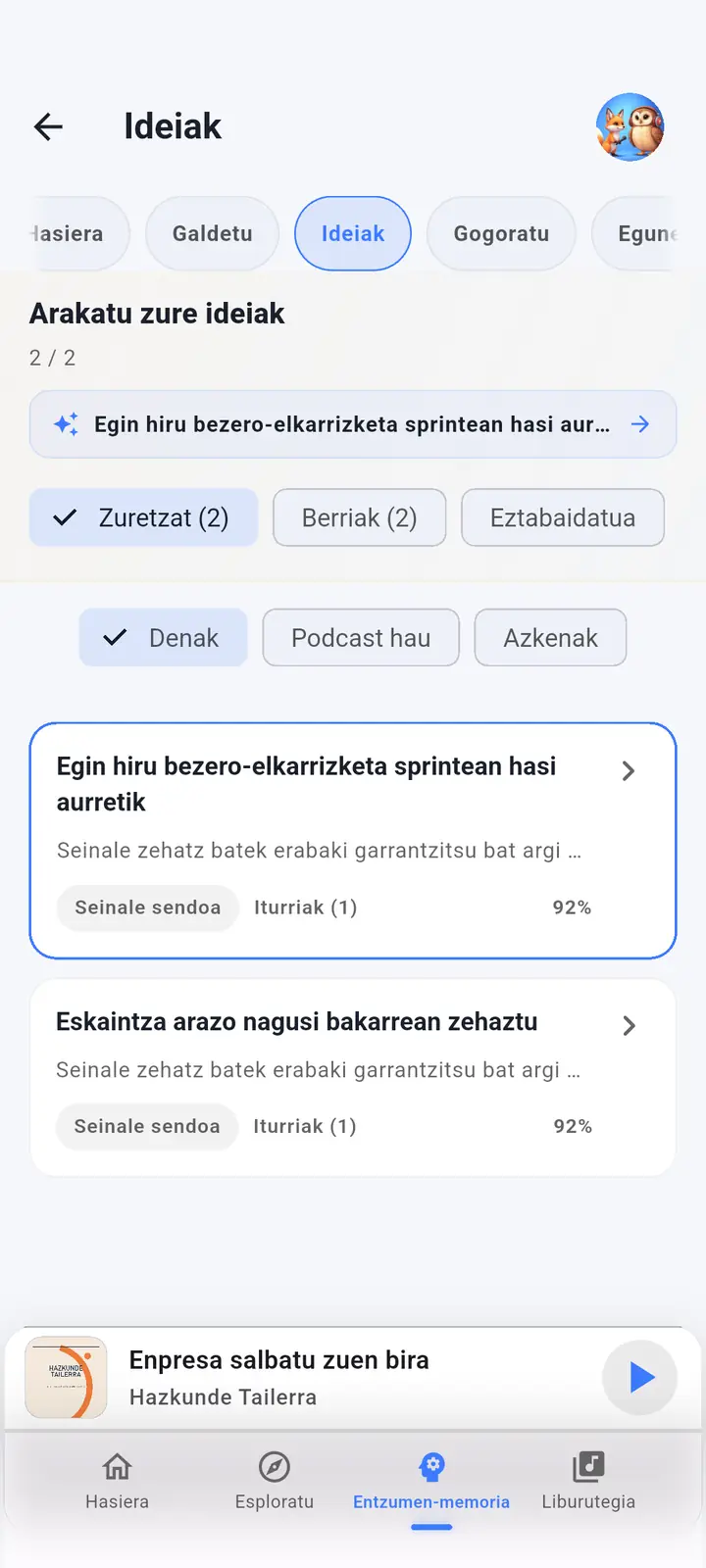 AI laguntzailearen pantaila — The Podcast App, hizkuntza honetan exekutatzen da.
