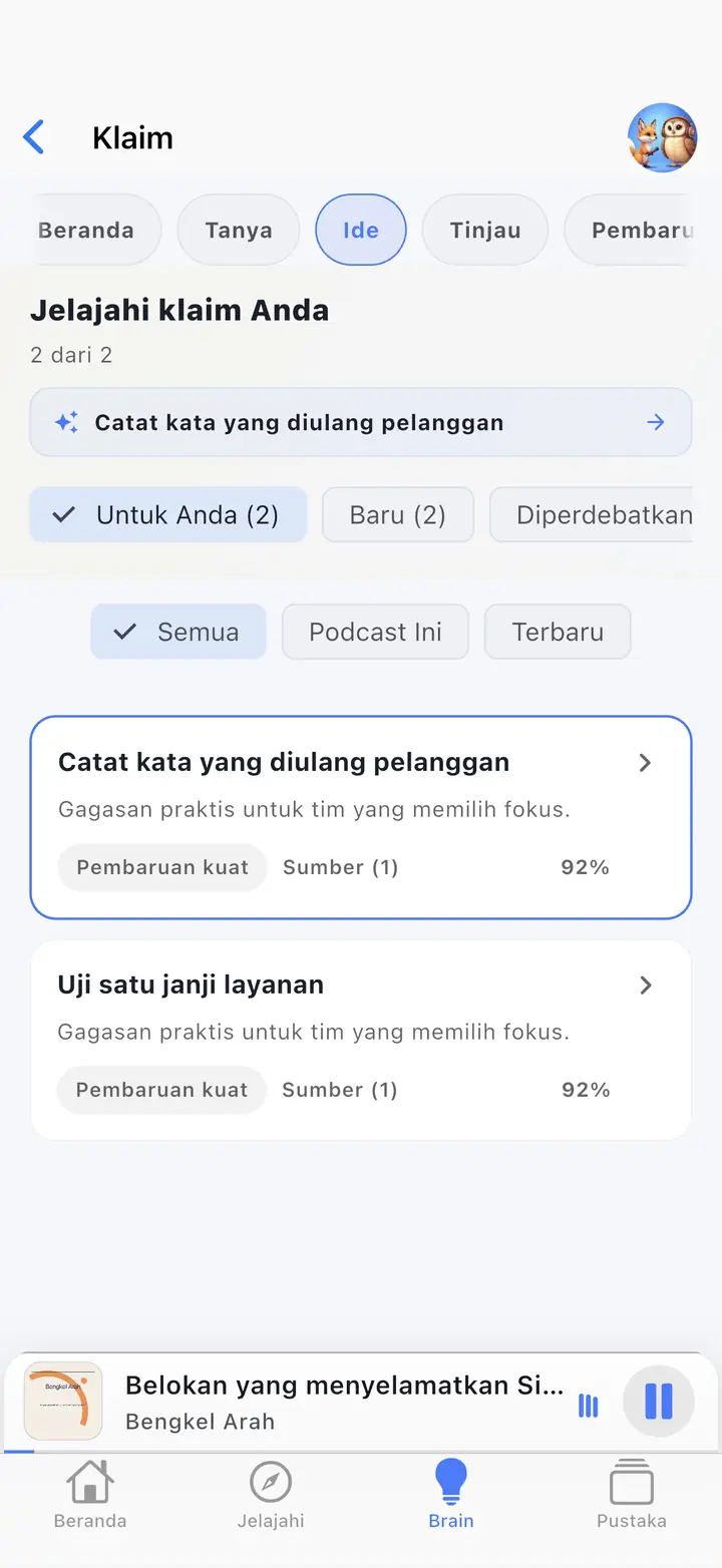 Layar asisten AI — The Podcast App, berjalan dalam bahasa ini.